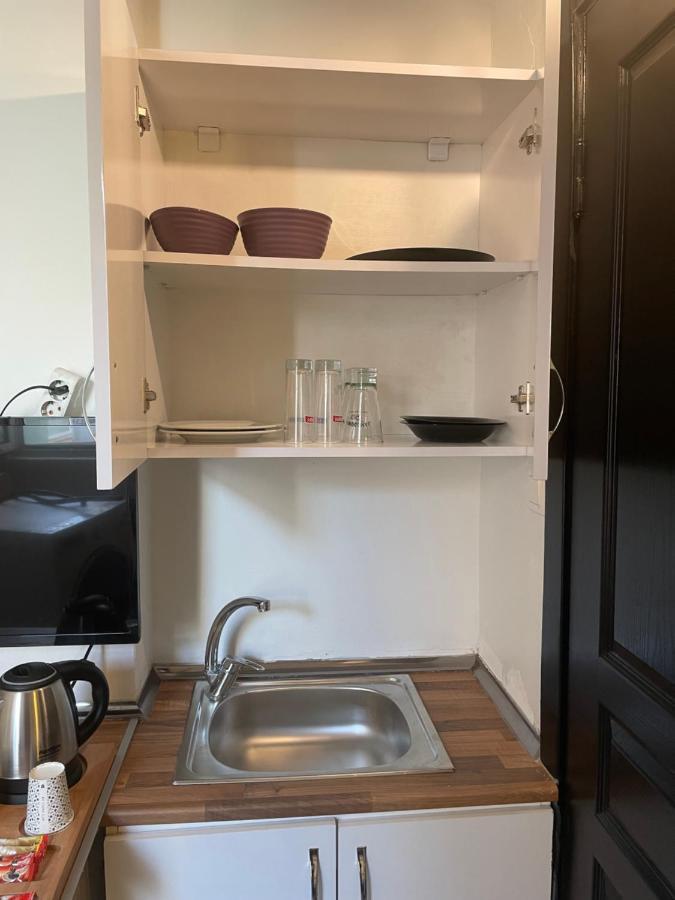 Mates Istiklal Suites Istanbul Exterior photo